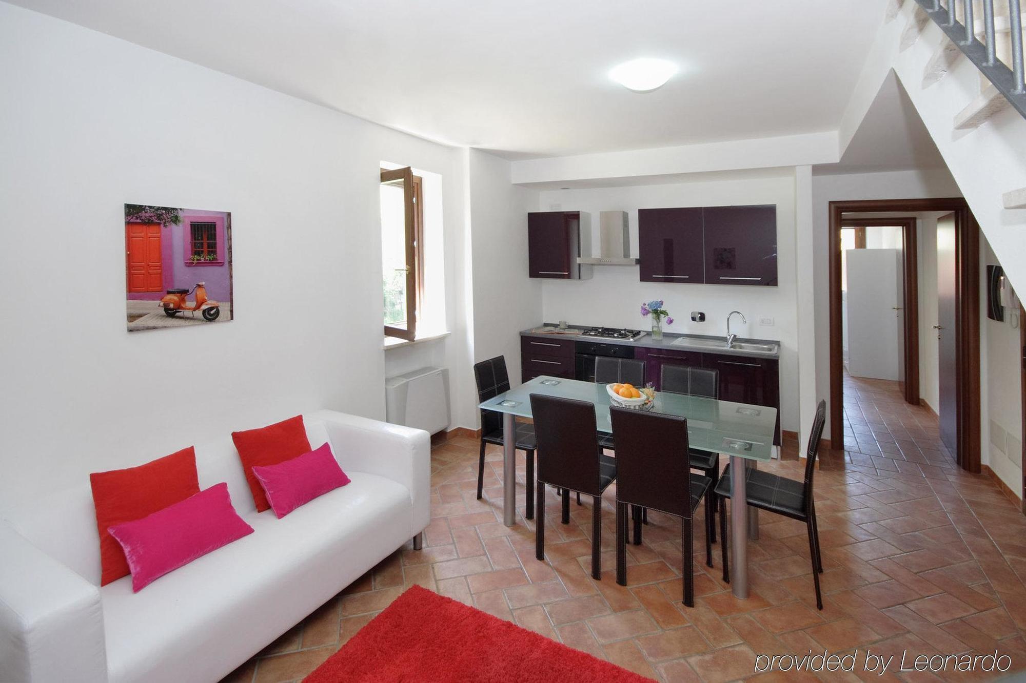 Borgo Papareschi Lägenhetshotell